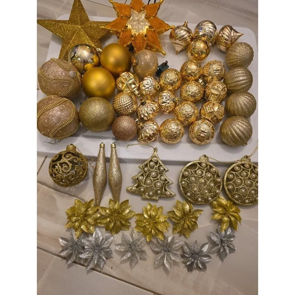 Christmas‎ Gold Silver Matte, Shiny & Glitter Ball Ornament Lot 50